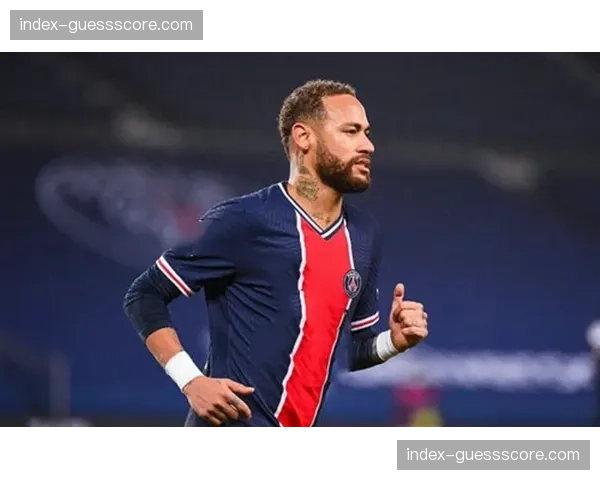 巴黎圣日耳曼公布对阵阿森纳大名单,姆巴佩领衔